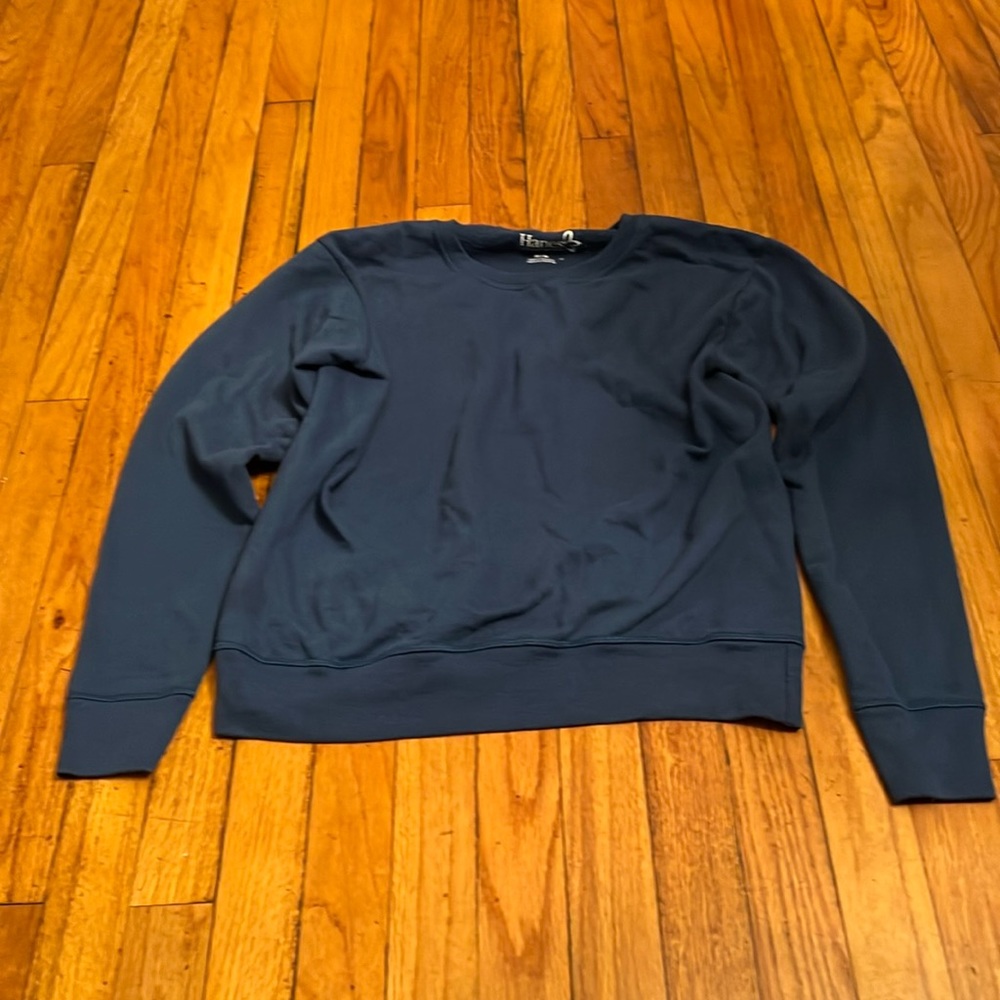 Used Hanes Medium sweatshirt women’s